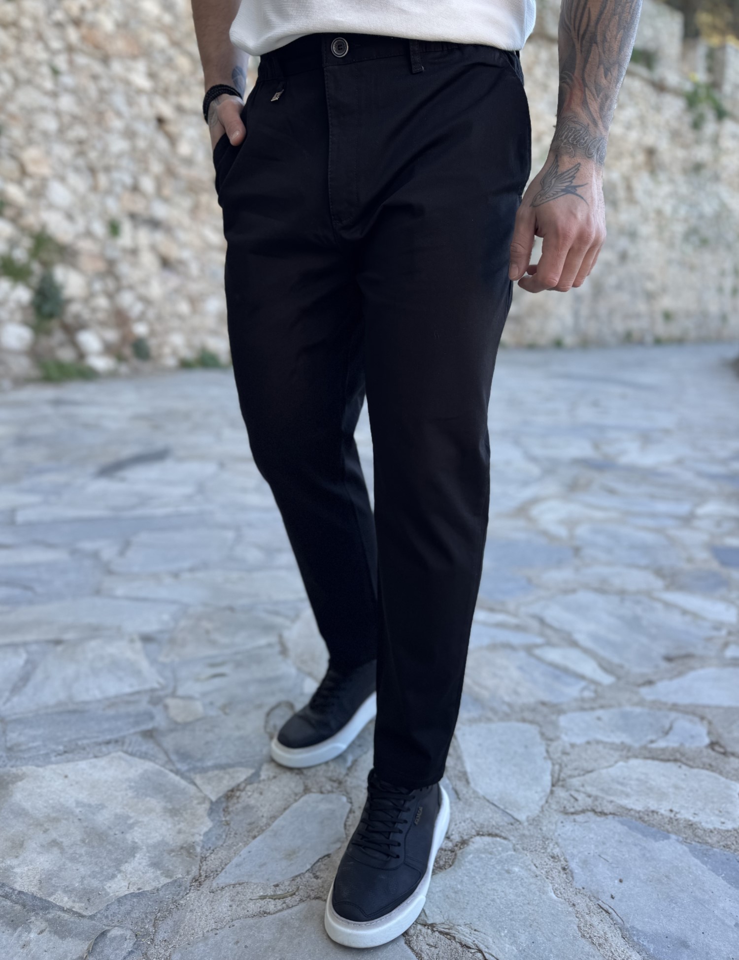 Ανδρικό μαύρο υφασμάτινο chinos παντελόνι με λάστιχο JR0020M φωτογραφία